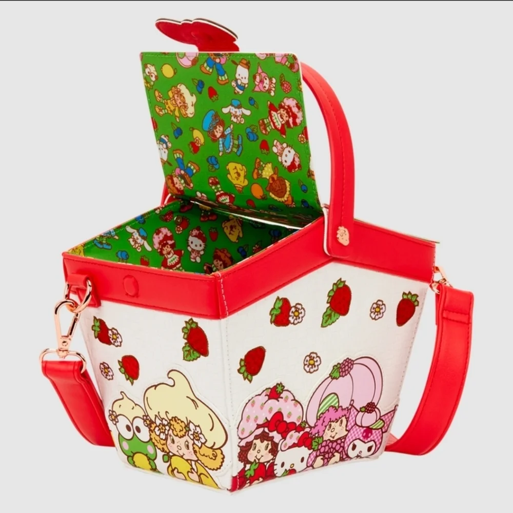 NWT Loungefly Hello Kitty & Friends x Strawberry Shortcake Crossbody Bag - Picture 4 of 5